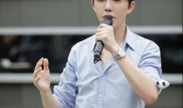 娱乐圈两个人吃瓜事件,揭秘明星幕后恩怨情仇